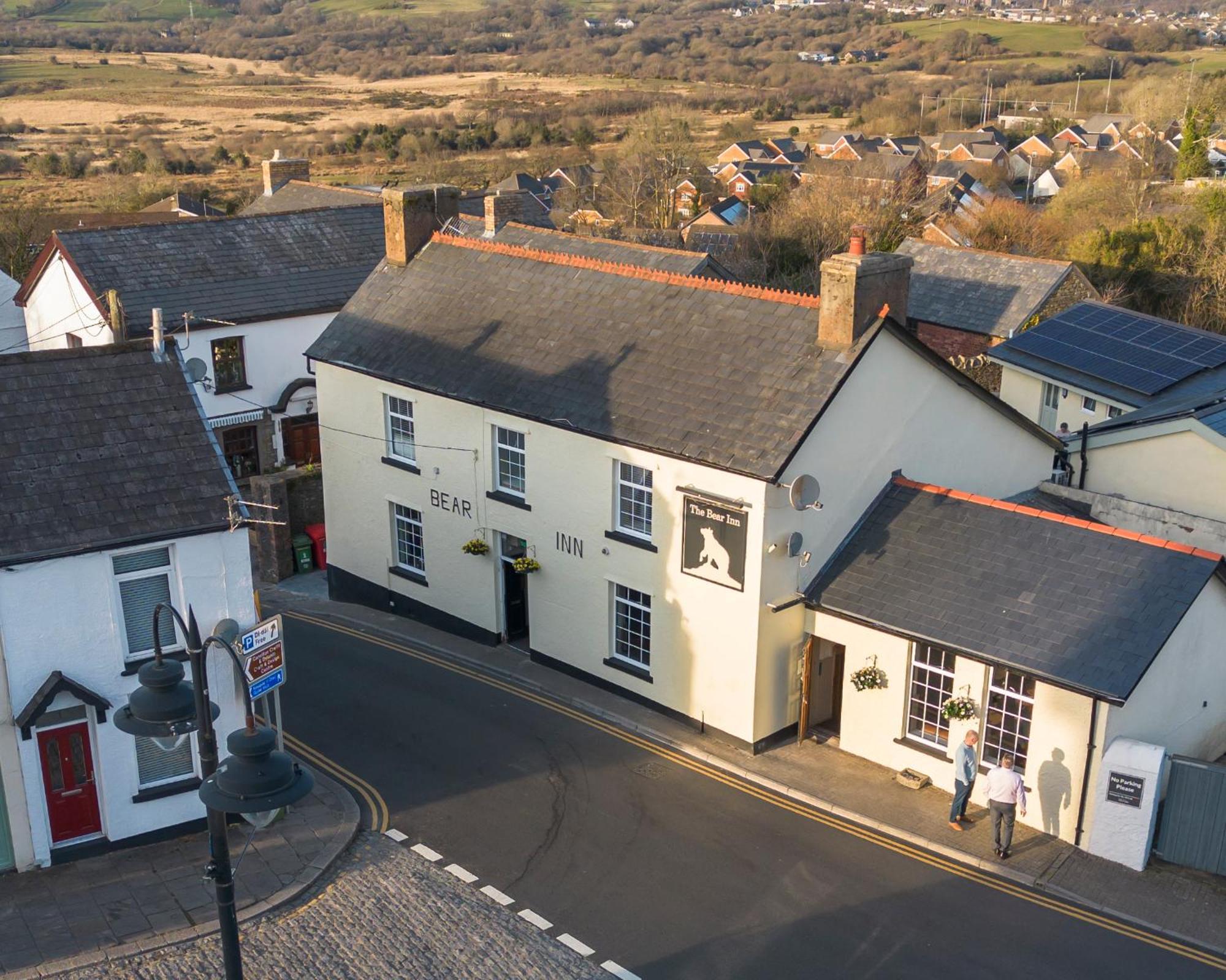 The Bear Inn Llantrisant  Exterior foto